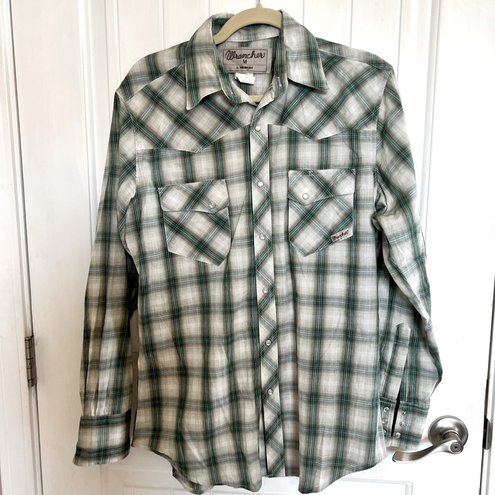 Men’s M Long Sleeve Button Down Shirt
